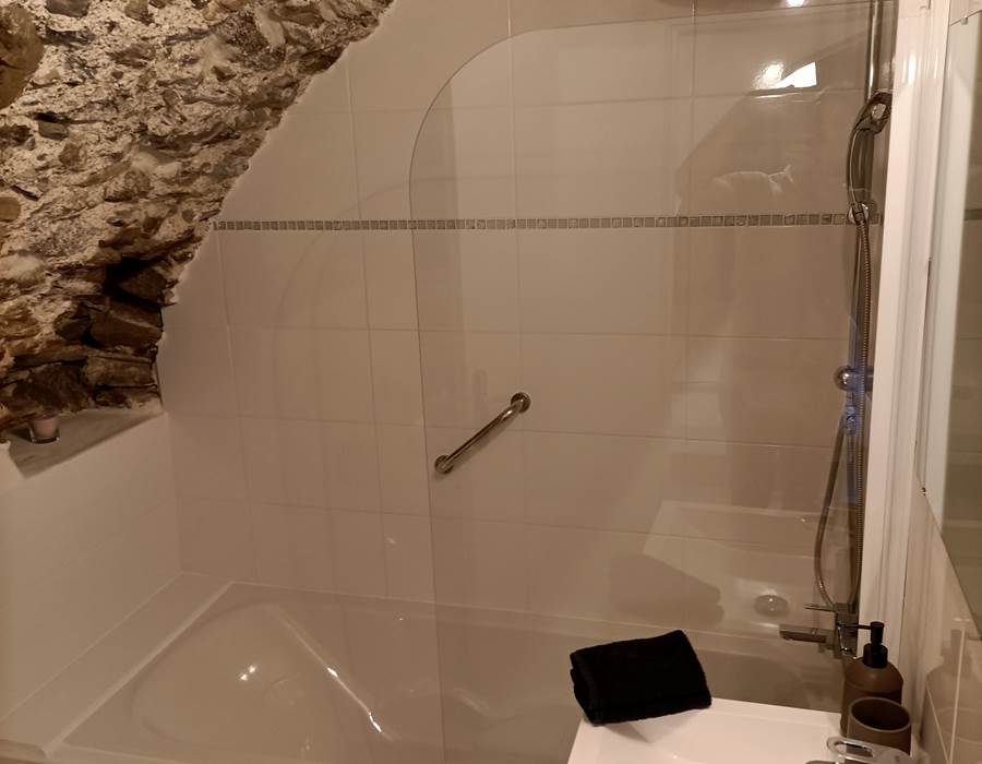 Votre salle de bain avec baignoire