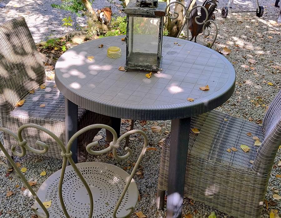 16-bis-gite-hotel-marssac-jardin-vacance