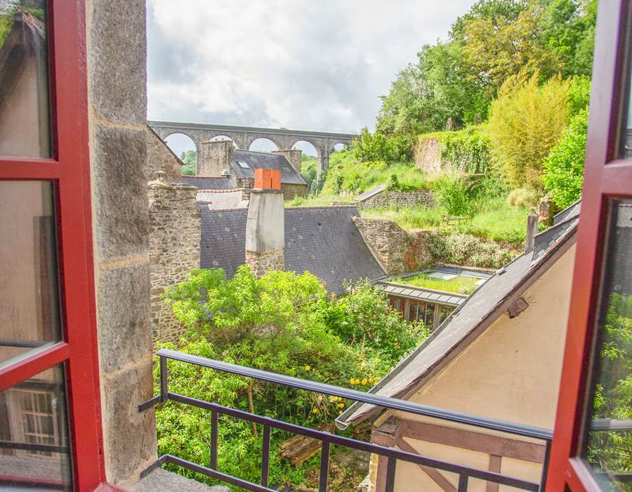 Vue de la fenêtre des appartements
