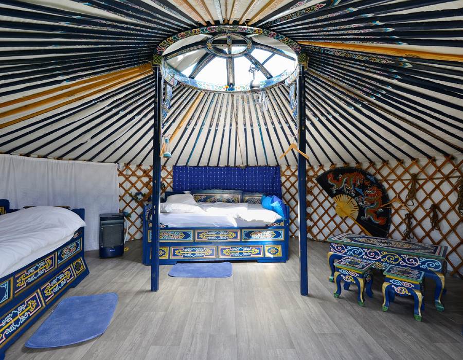 intérieur de yourte