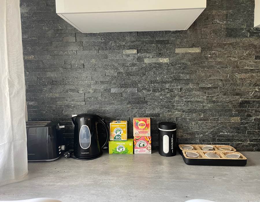 Thé et café à disposition