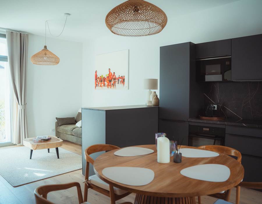 MAISON-BALAS-Suite-Gran-Terrassa-&-Spa-Intérieur