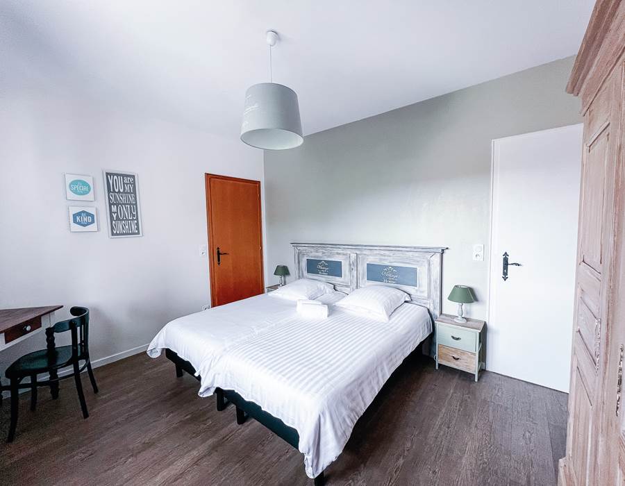 chambre 2 / bedroom 2