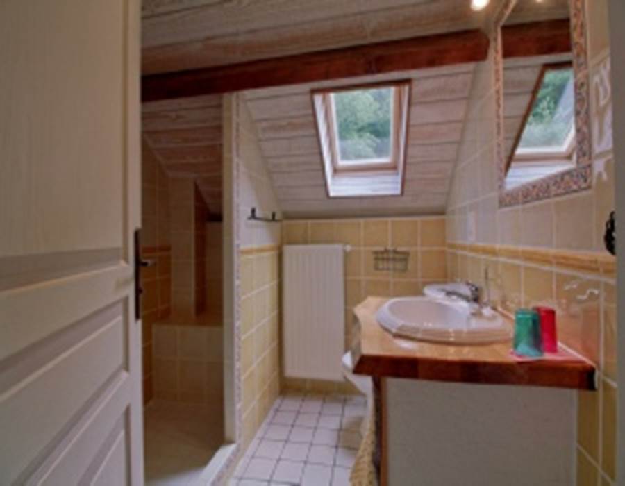 chambre l'impérial salle de bain