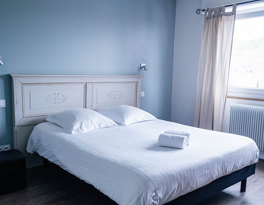 chambre 1 / bedroom 1