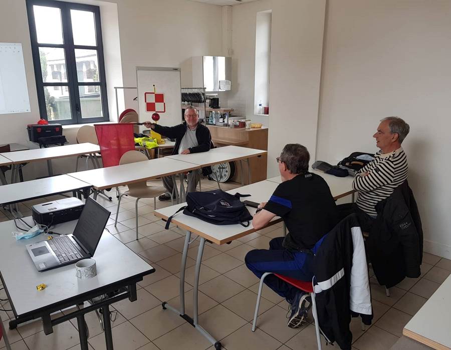 Formation théorique de sécurité - Photo CFVE