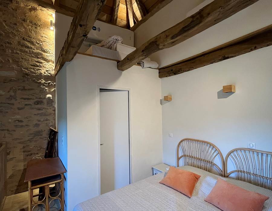 vers la salle de bain
