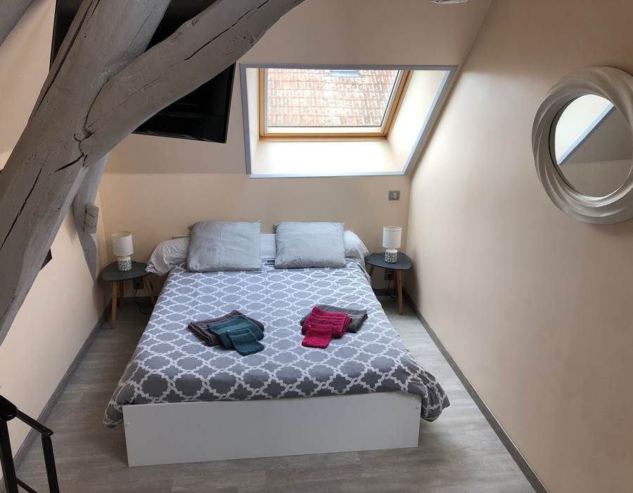 Lerougeetblanc-chambre hote gite-auxerre yonne bourgogne franche comté-piscine spa sauna hammam jacuzzi-famille couple mariage-repas dégustation- repos calme campagne-guedelon vezelay chablis joigny_Valmur11