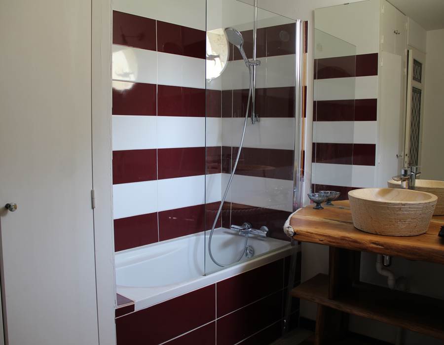 15 3 salle de bains chambre grise