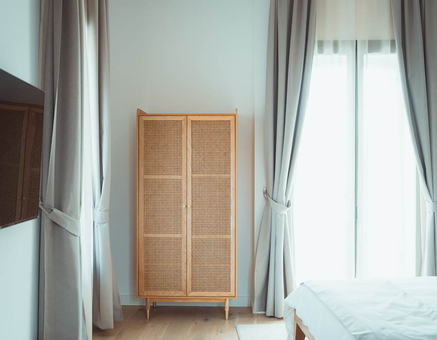 MAISON-BALAS-Suite-Cathedral-Armoire