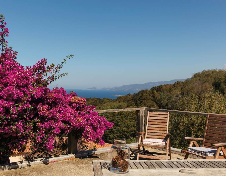 Terrasse chambre Calcatoggio