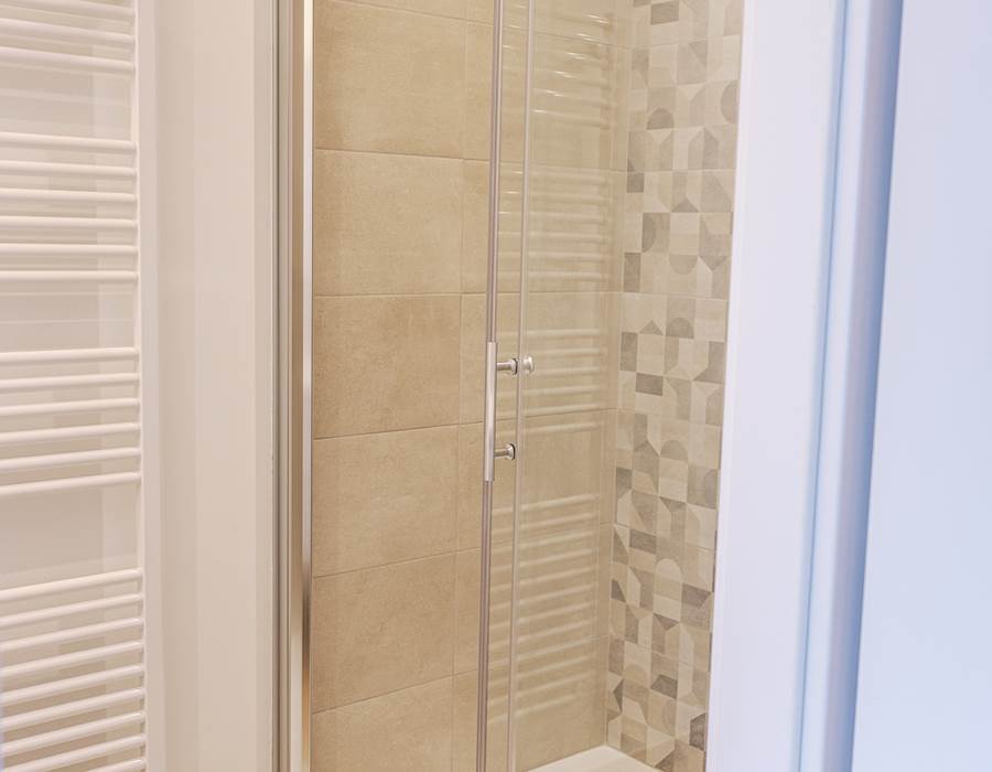 douche / shower