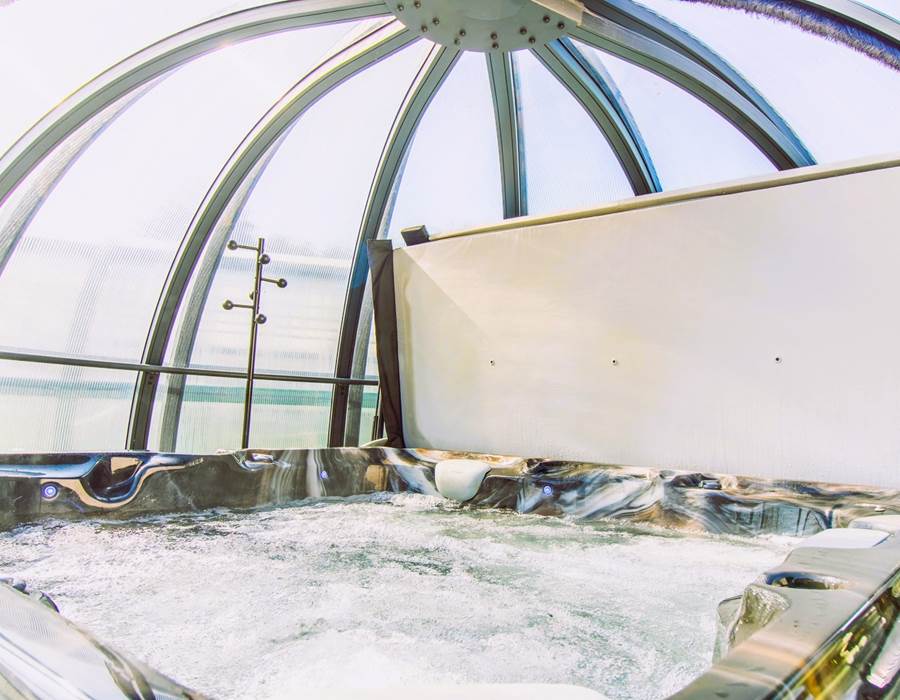 Jacuzzi