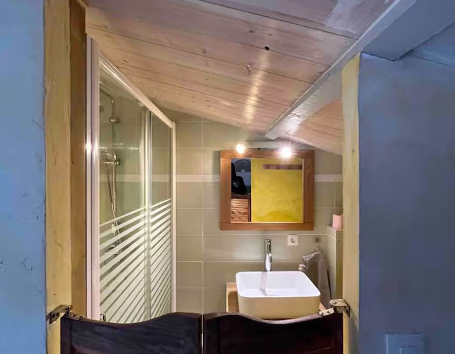 84296162-3ad8-49ca-b9d4-f60e688ede96