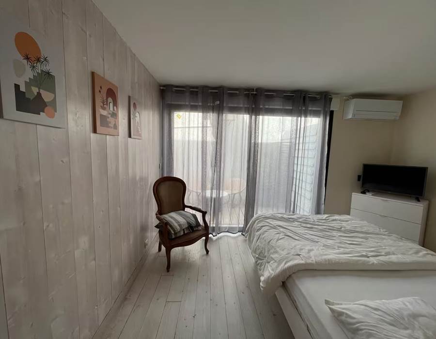 66c553d8-f2e1-40fd-857e-b0174f8e22ff