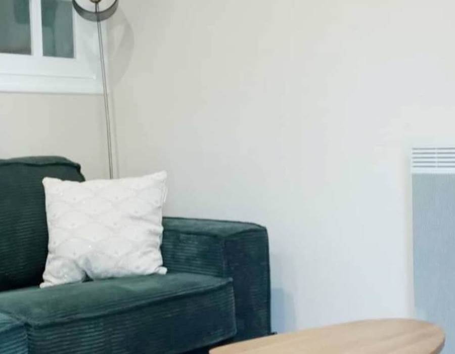 7c0e0a01-7b00-4476-846c-4d0387e25427