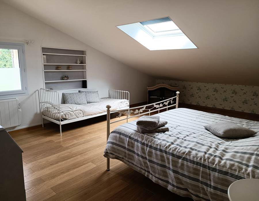 Gîtes, chambre d'hôtes et table d'hôtes gastronomique à Casteljaloux Lot et Garonne, piscine, jacuzzi et spa