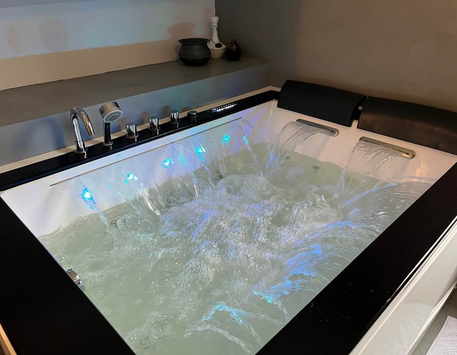 SPA Balnéo jets et cascades