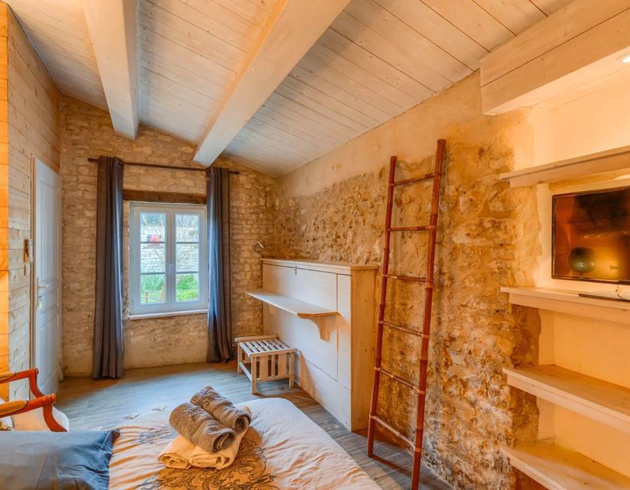 Logis-Les-Trois-Moulins-Ile-de-Ré-chambres-d-hotes-chambre-double