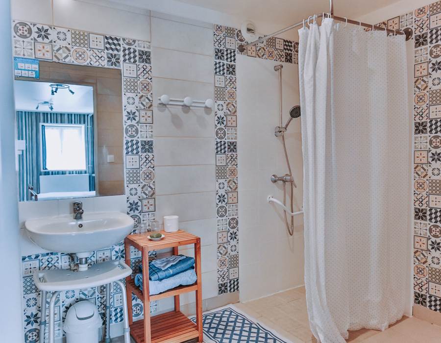 Studio PMR - Salle de douche