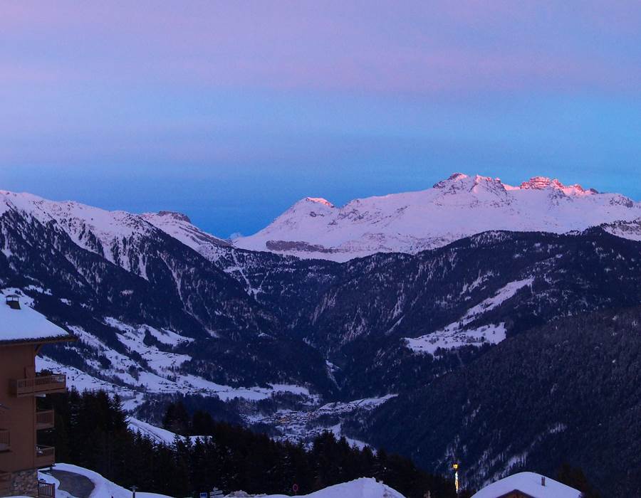 Vue sur Mont Blanc et montagne