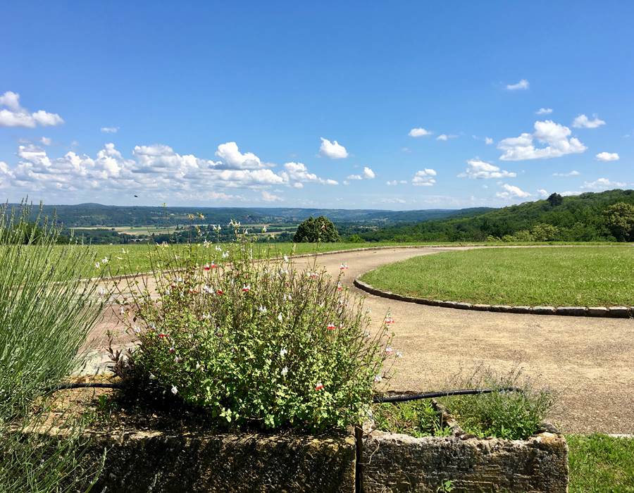 La Greze jardin et vue paysage