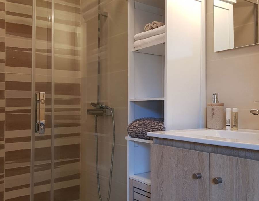 Le Colombier Bretagne, chambres d'hôtes Cabine de plage - salle de bain