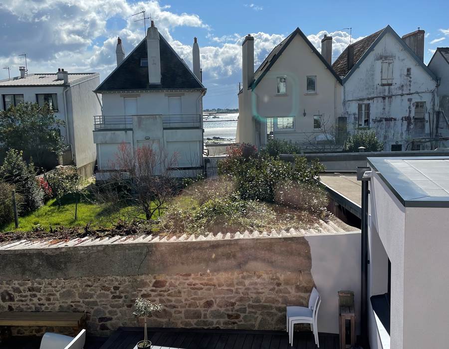 Petite vue sur la mer