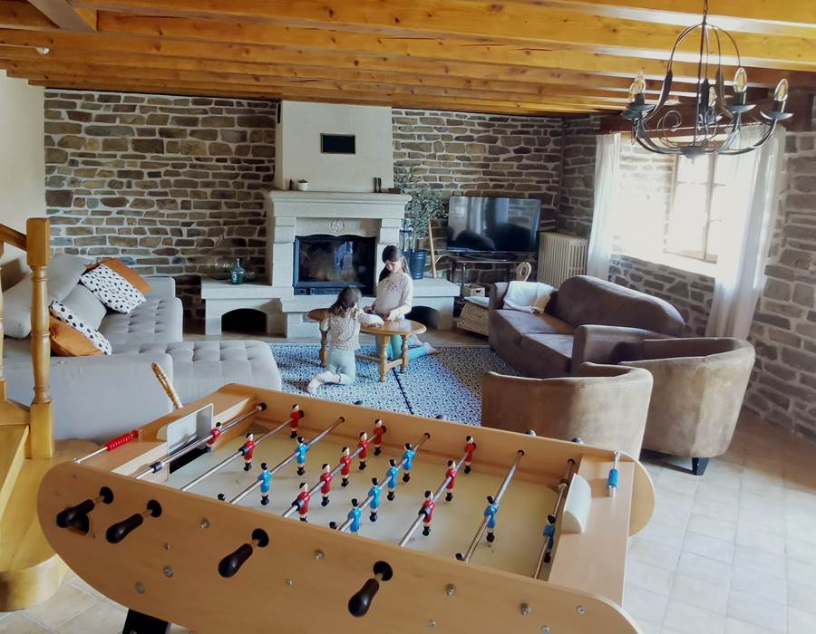Babyfoot, Télé avec accès à Amazon prime & Netflix