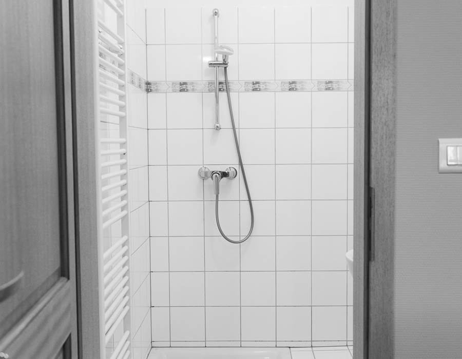 douche / shower