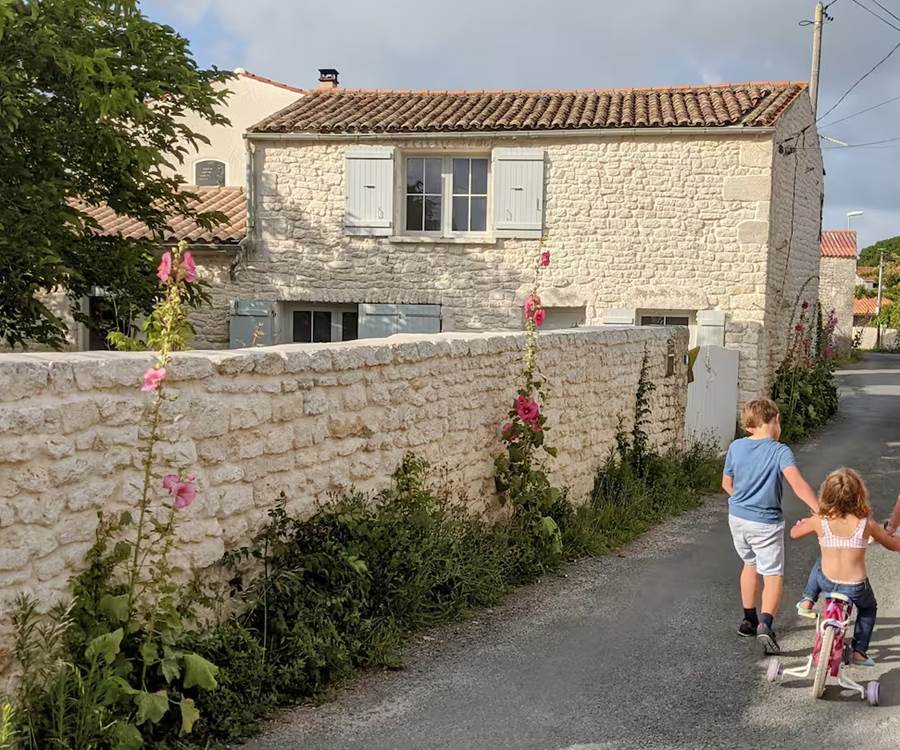 BEACH HOUSE - sortie plage-galerie