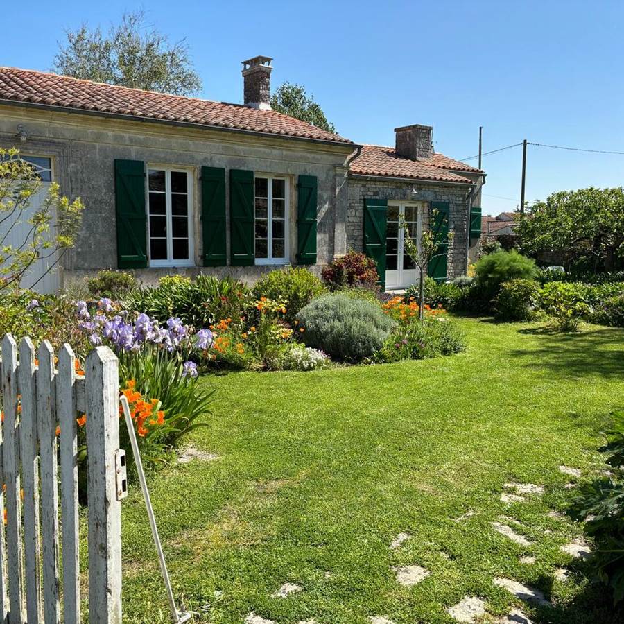 76145217-d877-409e-a870-ed53798dd9f4