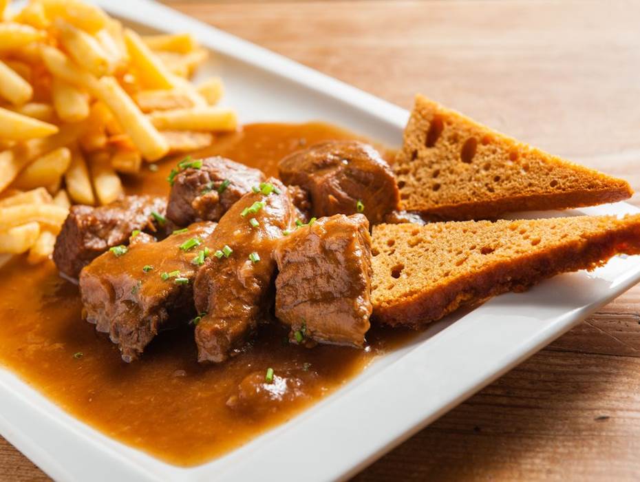 35677_w1024h768c1cx2647cy1764