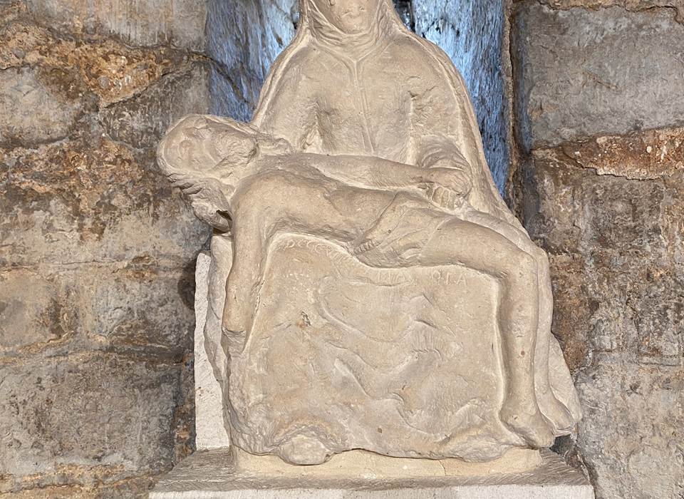 Visite de l'Abbatiale de Cruas... Magnifique !!! Demandez-nous conseil