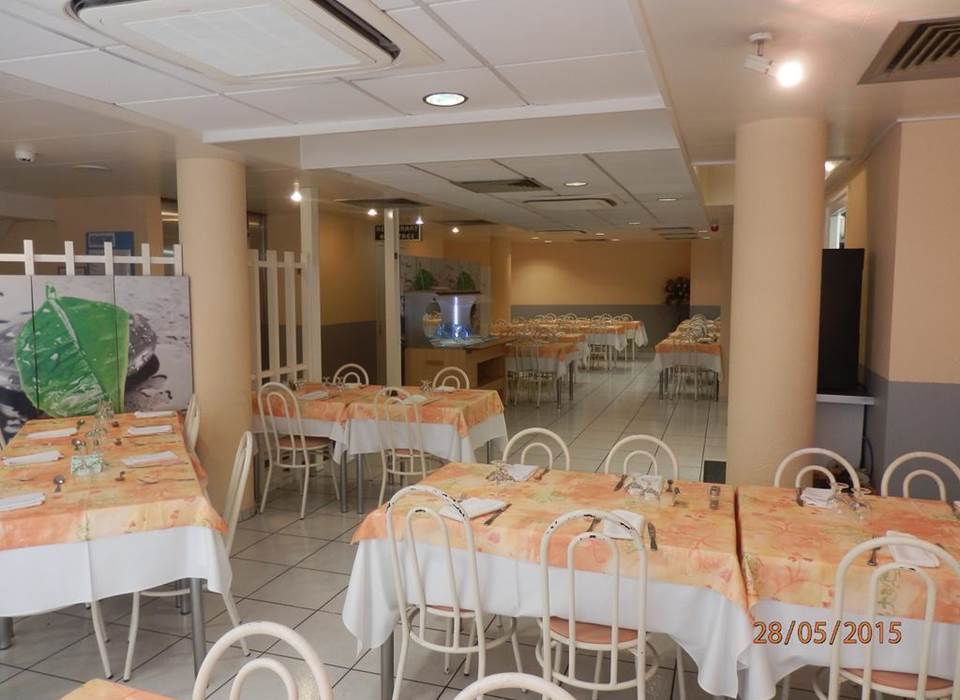 salle resto bas