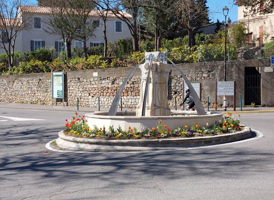 Gréoux rond point-k