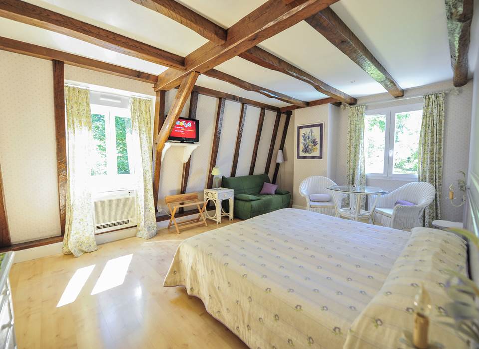 Villa Ric, chambres à Saint-Céré proche Rocamadour, vue nature