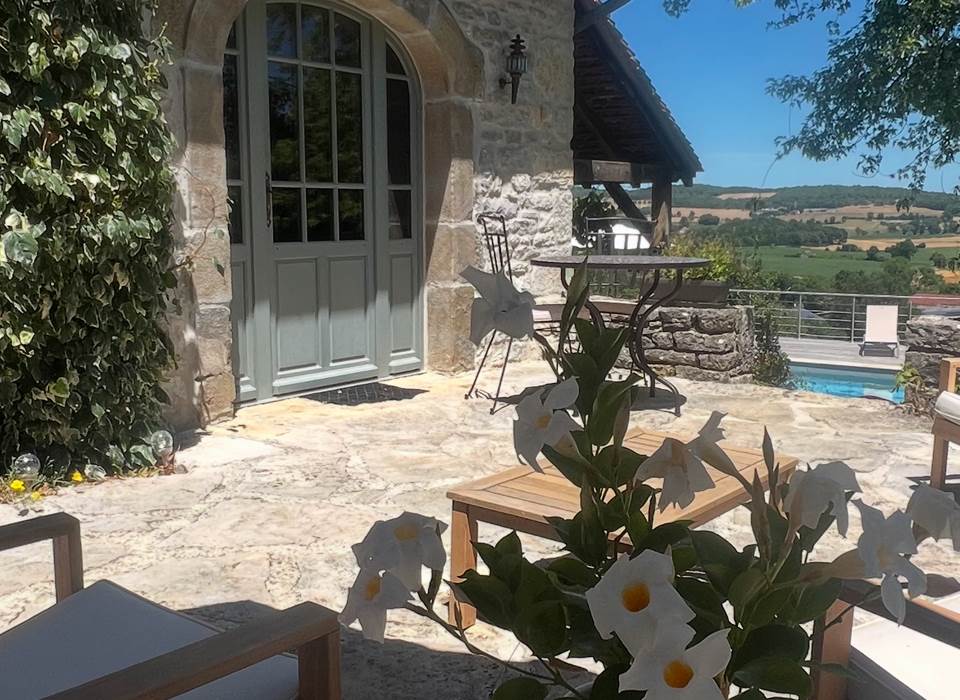 Terrasse Gîte La Blanchie Haute