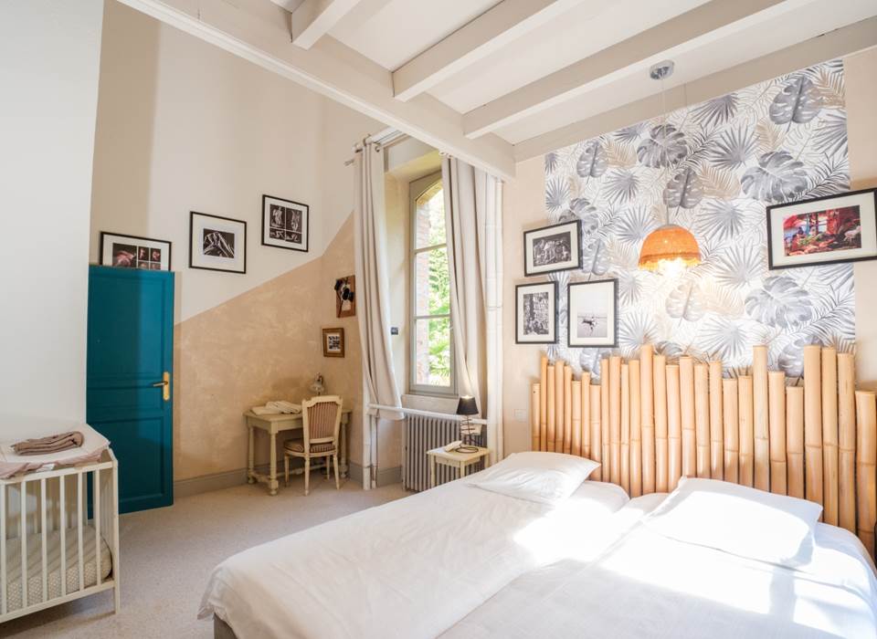 La chambre photographie, avec ses 2 lits jumeaux et son lit simple en mezzanine