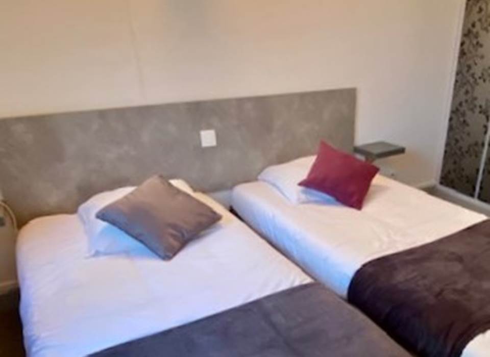 CHAMBRE QUADRUPLE