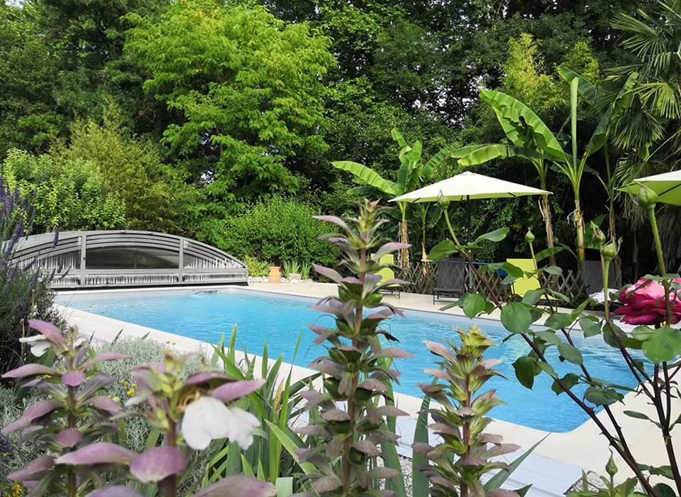 Plage de la piscine