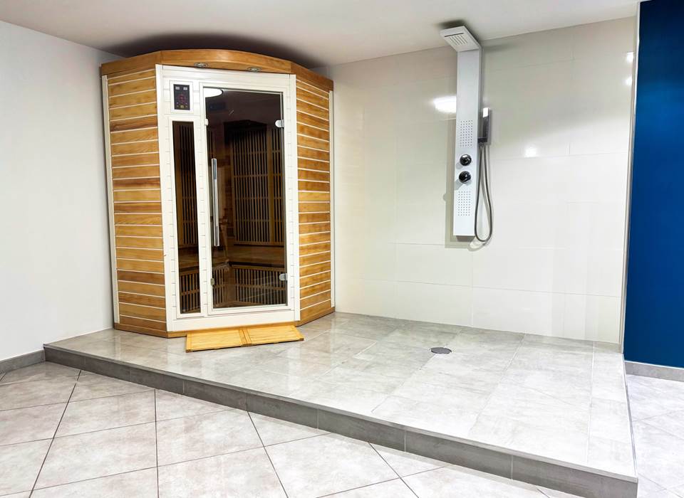 Sauna infrarouge privatif dans spa bien-être – Spa Le Magnolia