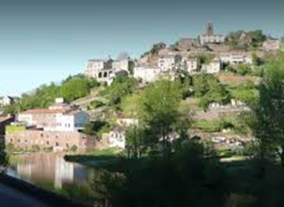 photo village camares