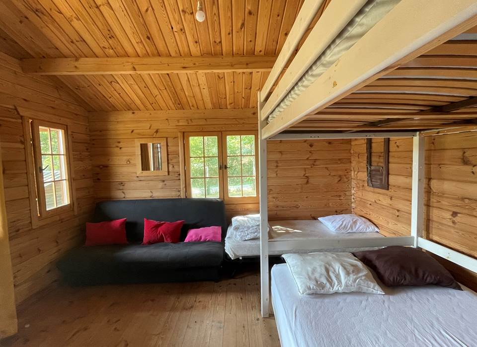 chambre-chalet-mouflon-famille-bois-saint-hubert-gages