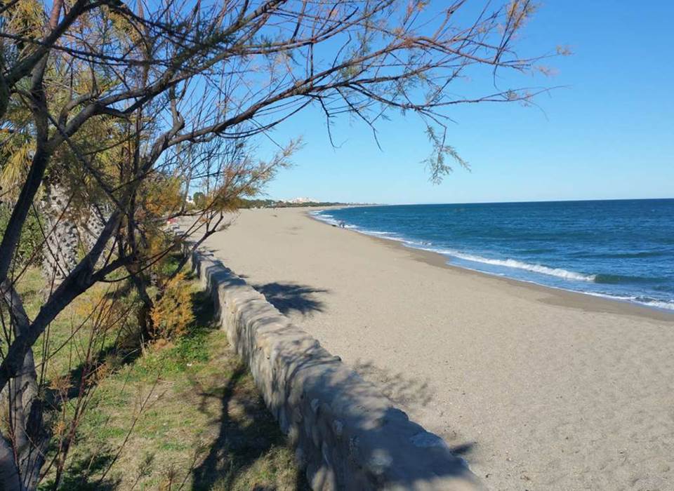 Plage de l'allée des pains d'Argelès sur mer, situé à 15 minutes en voiture de nos locations