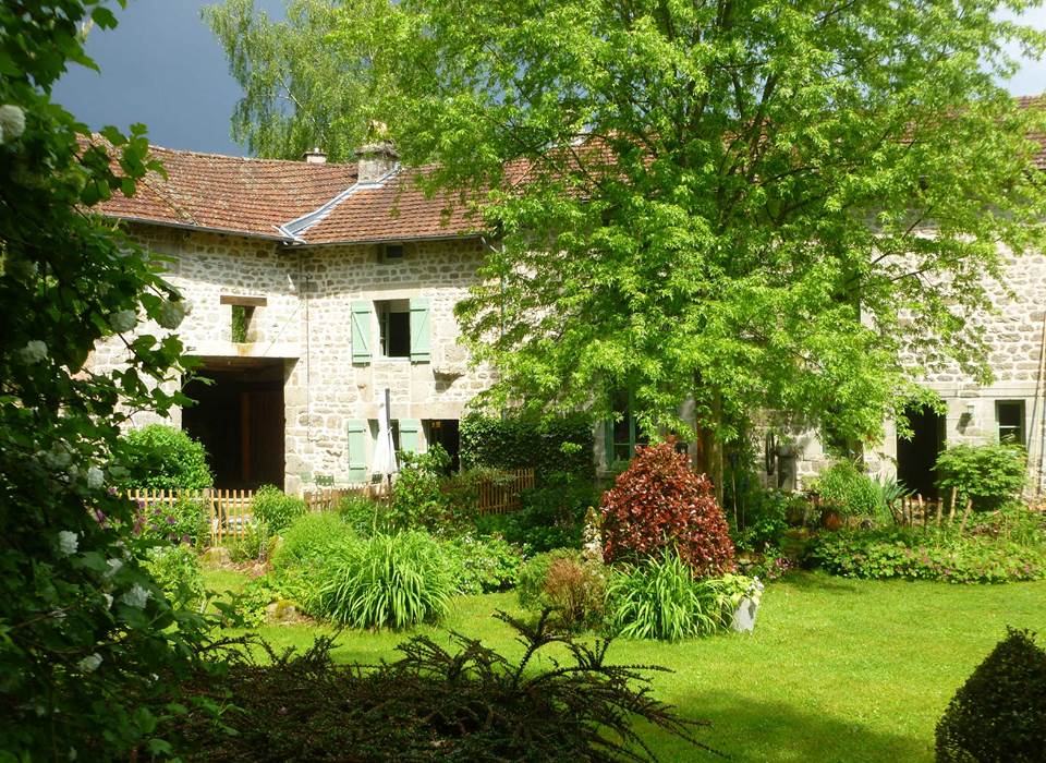 le gîte et le jardin