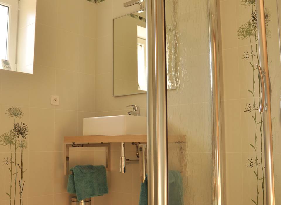 salle de bain chambre bergeronnette