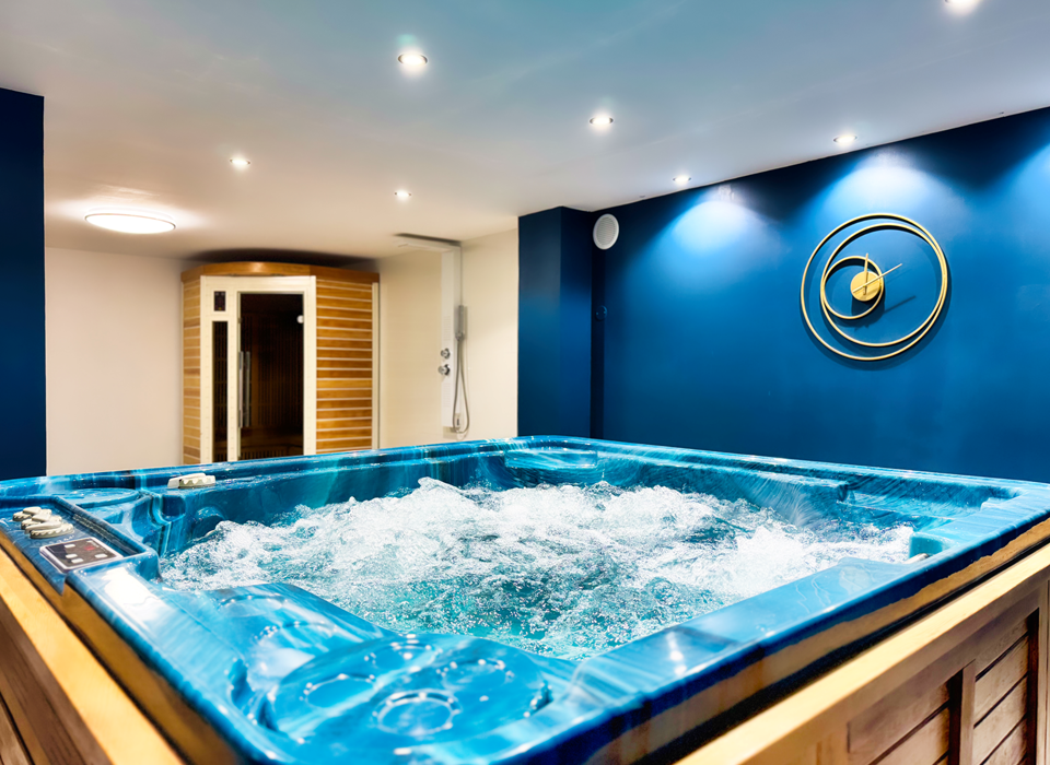 Spa privatif avec jacuzzi et sauna infrarouge – Spa Le Magnolia
