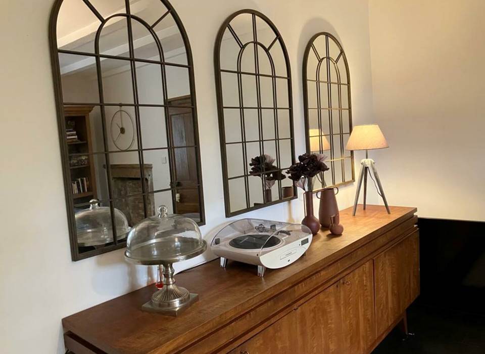 Salon lecteur vinyle et Bluetooth