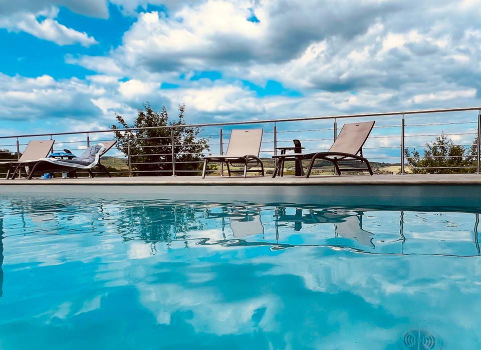 Piscine Gîte La Blanchie Haute